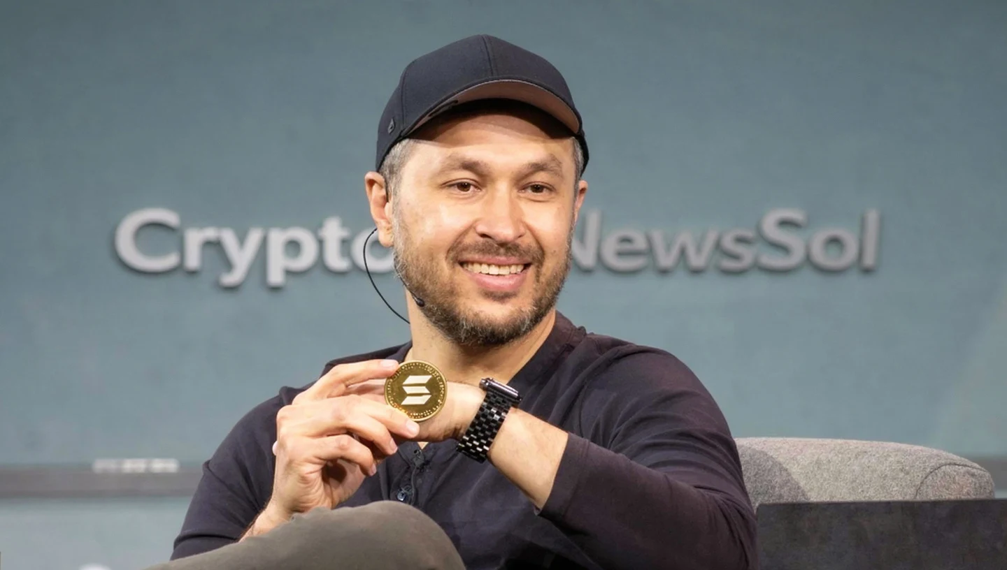 Ko je Anatoly Yakovenko